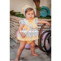 Vestido de bebé en cuadros de colores